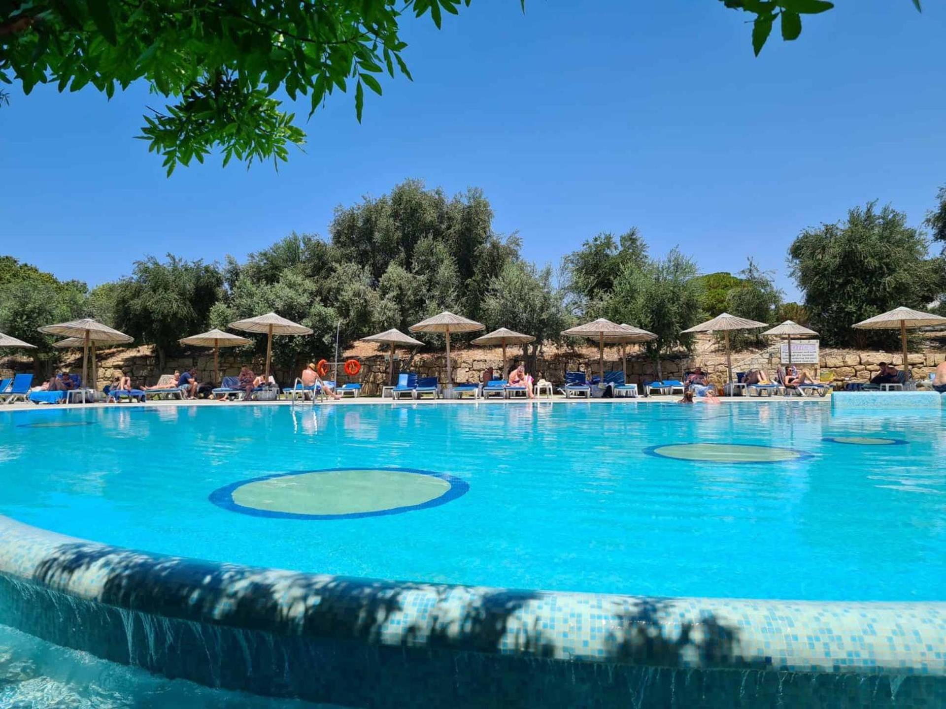 Basilica Holiday Resort Пафос Экстерьер фото